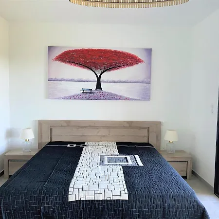 Villa Jolie Avec Jacuzzi A 1km De La Plage De Cala Rossa *